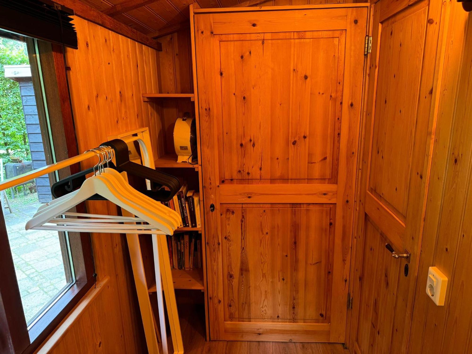 Sfeervol Chalet De Dassenburcht Emst Bagian luar foto
